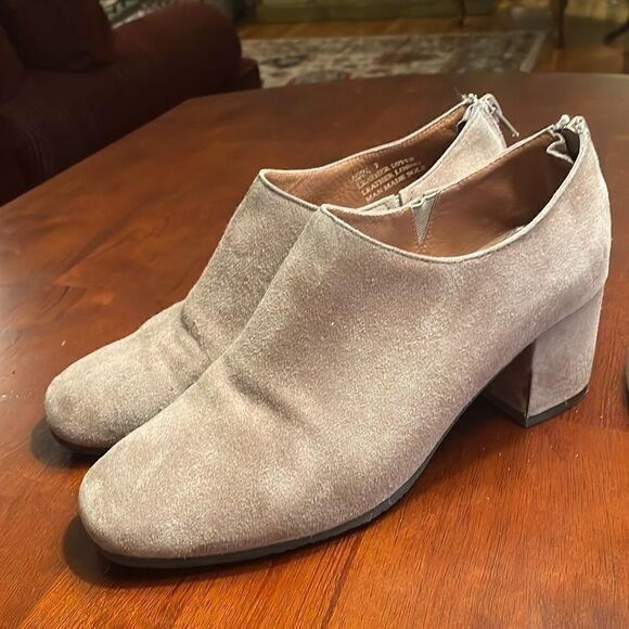 Chocolat Blu Orra Block Heel Bootie - Size 7 - Good Condition - Picture 8 of 14